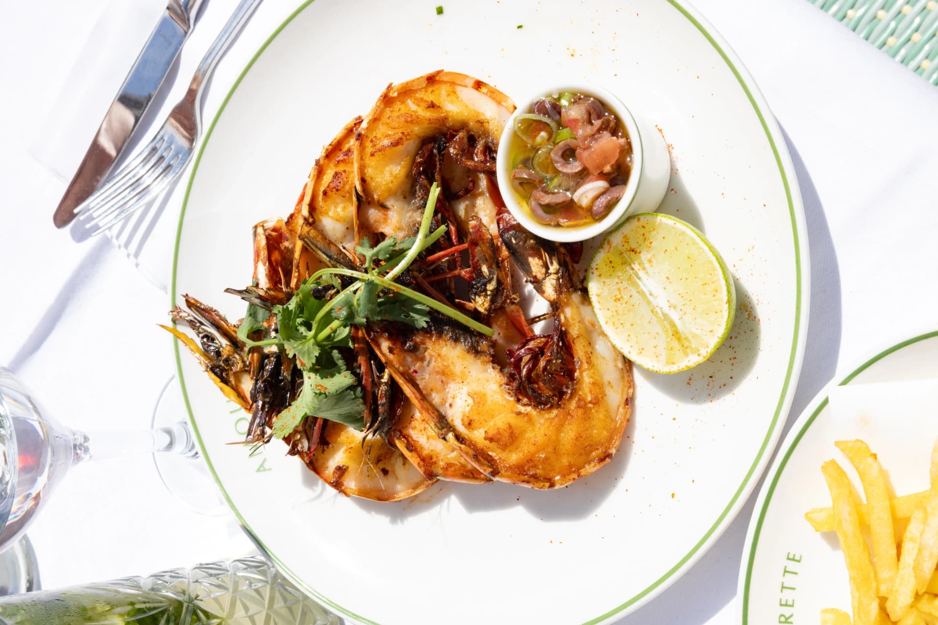 Poulet roti frites et citron Amourette